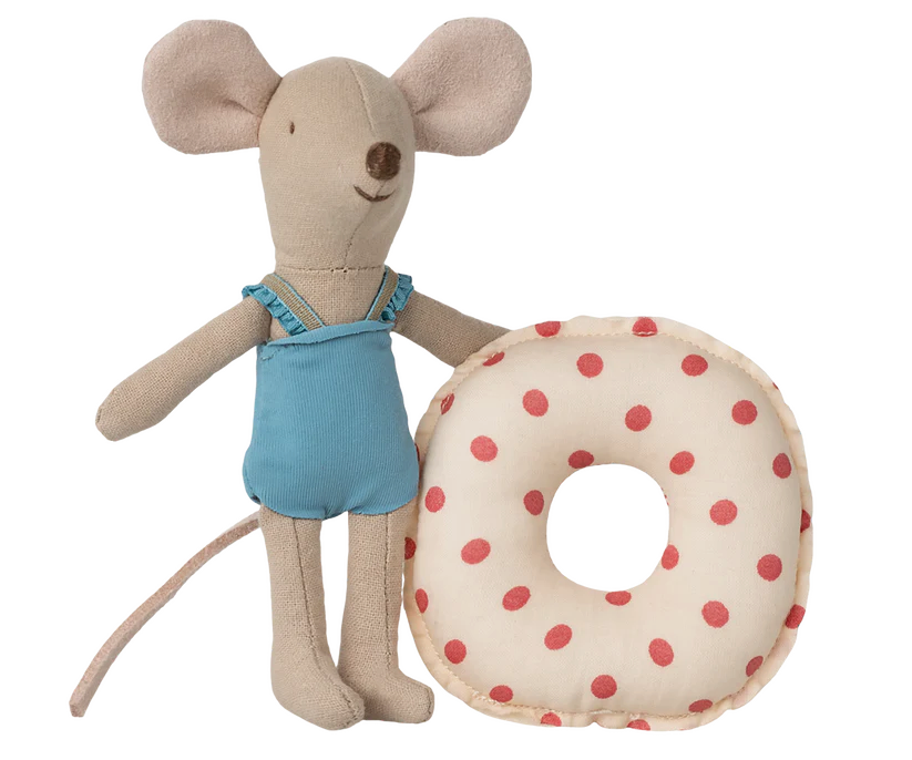 Strandmaus mit Schwimmring